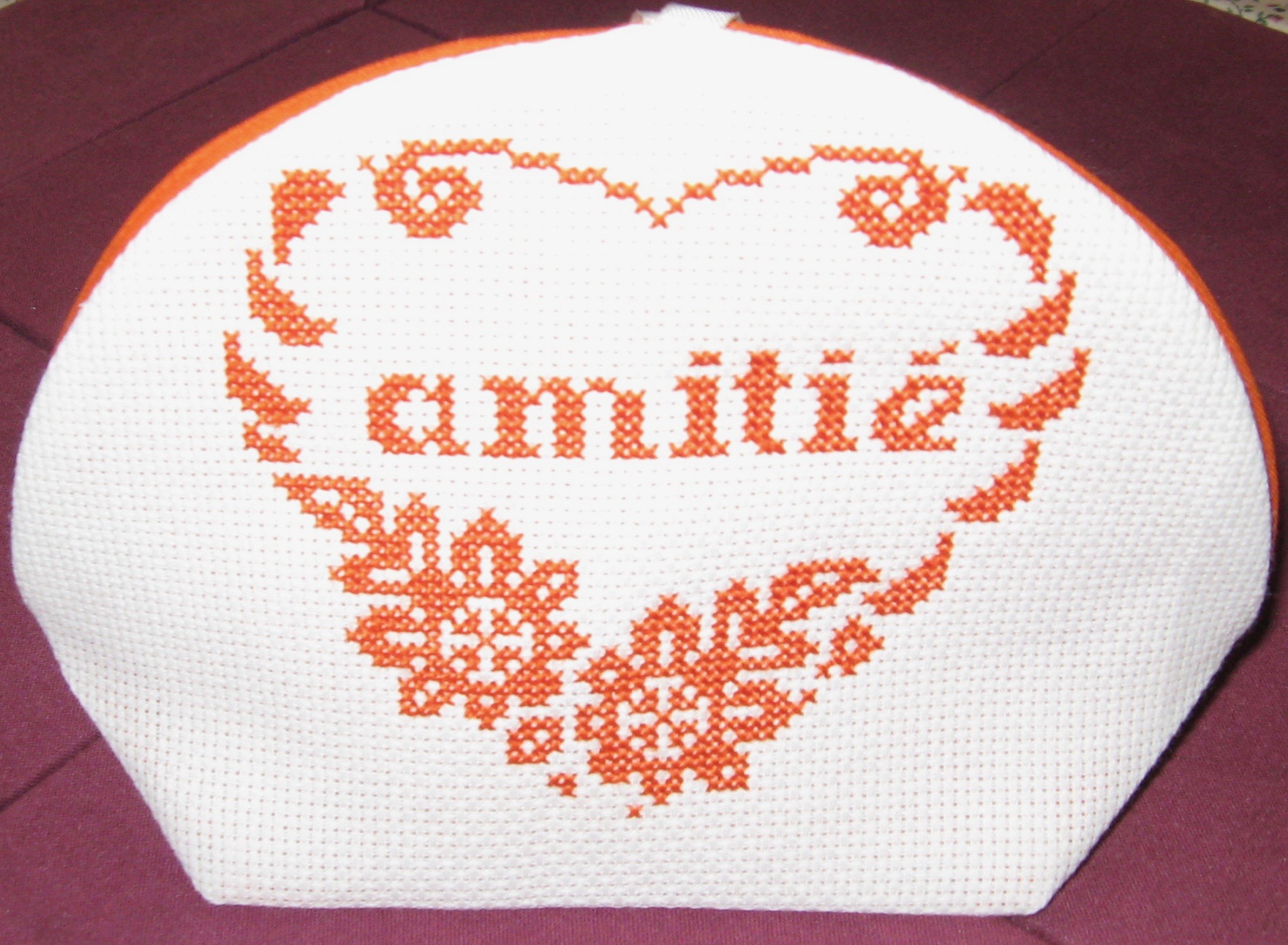 Petite trousse brodée