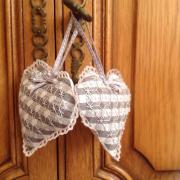 Coeurs broderie suisse