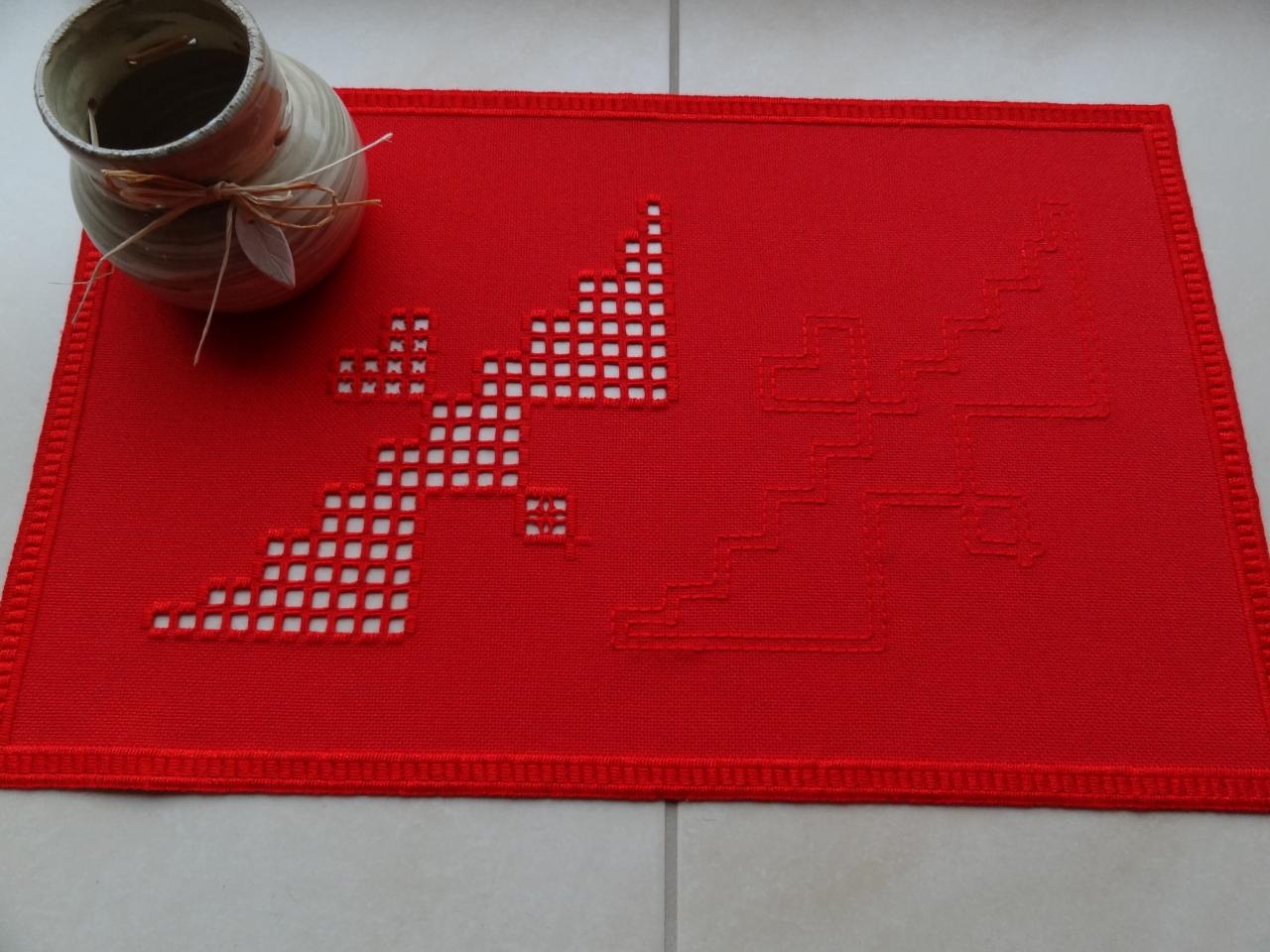 Napperon moderne rouge